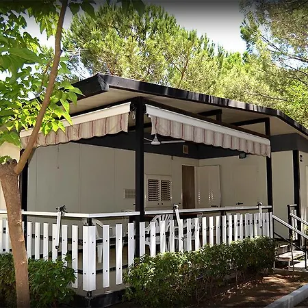 Parco vacanze Villaggio Mondial *