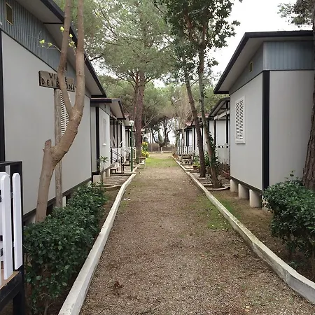 Villaggio Mondial 假日公园 *