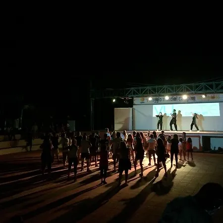 Πάρκο διακοπών Villaggio Mondial *